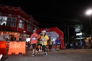 BIB: 4543
                            <button type="button" onclick="openModal(26260310)" class="btn btn-primary btn-sm float-right btn-popup" data-toggle="modal" data-target=".modal-high-quality">
                        <i class="fas fa-shopping-cart"></i> Add to Cart
                    </button>
                                            <button type="button" onclick="isThisMe(26260310, true)" class="btn btn-success btn-sm float-right btn-popup btn-isme hidden" data-toggle="tooltip" data-placement="bottom" title="นี่คือรูปของคุณใช่ไหม คลิกที่นี่เพื่อเอาเข้าอัลบั้ม">
                        <i class="fas fa-plus"></i> Add to album
                    </button>
                    <button type="button" onclick="isThisMe(26260310, false)" class="btn btn-warning btn-sm float-right btn-popup btn-isnotme hidden">
                        <i class="fas fa-ban"></i> Remove from album
                    </button>